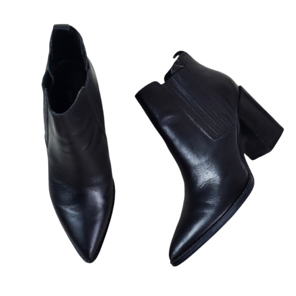 Versatile Black Ankle Boots